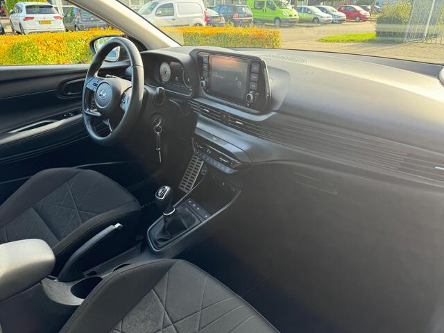 Hyundai Bayon 1.0 T-GDI Premium Sky CARPLAY,CLIMA,CRUISE