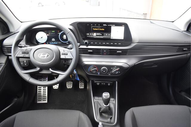 Hyundai Bayon 1.2 MPI Camera, Carplay, Navi,