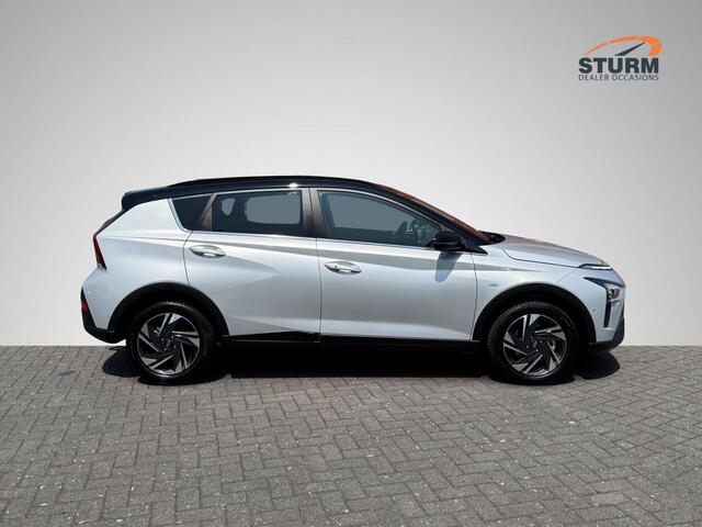 Hyundai Bayon 1.0 T-GDI Premium Automaat | Trekhaak | Navigatie | Camera | BOSE Audio | LED Koplampen | Adapt. Cruise Control | Stuur- + Stoelverwarming | Rijklaarprijs!