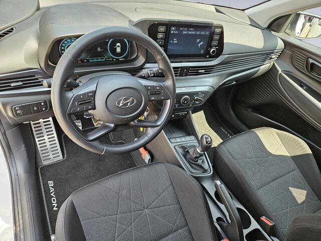 Hyundai Bayon 1.0 T-GDI Comfort /Apple Carplay/Airco/Parkeersens.+Camera/Cruise Contr./Licht+Regensensor/LED/(MET GARANTIE*)