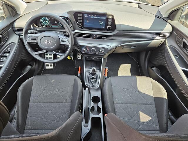 Hyundai Bayon 1.0 T-GDI Comfort /Apple Carplay/Airco/Parkeersens.+Camera/Cruise Contr./Licht+Regensensor/LED/(MET GARANTIE*)