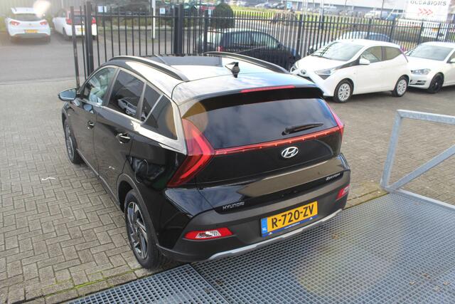 Hyundai Bayon 1.0 T-GDI Premium Navigatie/Achteruitrijcamera/Stoelverwarming/Stuurverwarming/Keyless/Adaptive cruise control/Lane assist/Virtueel cockpit/Inklapbare spiegels