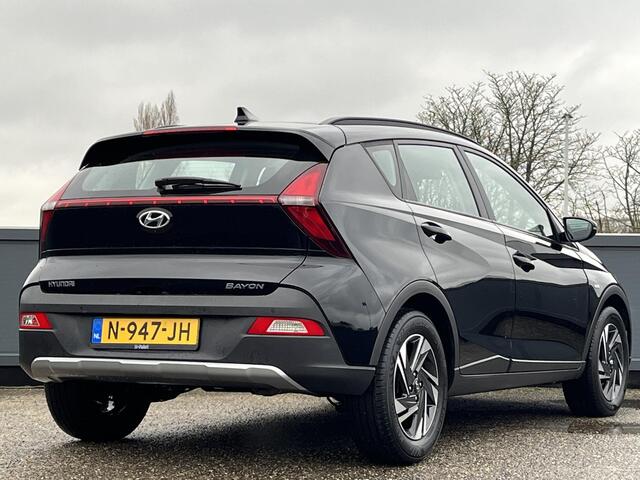 Hyundai Bayon 1.0 T-GDI 100PK Comfort Smart | Geïntegreerde navigatiesysteem & Apple Carplay Android Auto | Achteruitrijcamera & pdc |