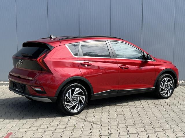 Hyundai Bayon 1.0 T-GDI Premium / 3000 Voordeel / Automaat / Dodehoekdetectie / Stoel- & Stuurverwarming / Achteruitrijcamera / Climate Control / Cruise Control /