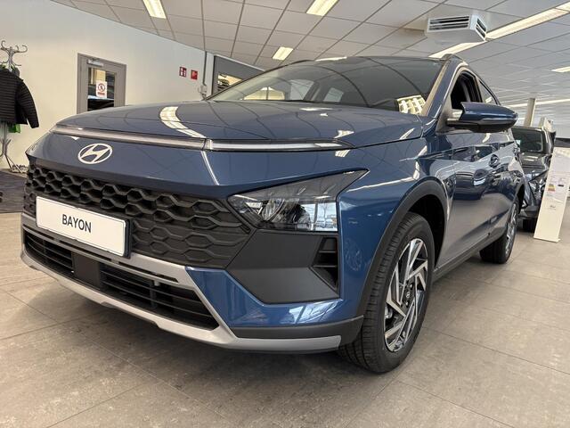 Hyundai Bayon 1.0 T-GDI Comfort /¤ 3000,= voorraad voordeel / Navigatie / Achteruitrijcamera / Airco / Cruise Control / LED Dagrijverlichting /