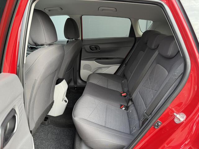 Hyundai Bayon 1.0 T-GDI Comfort Smart Automaat / Dealer Onderhouden / Trekhaak / Navigatie / Climate Control / Keyless /