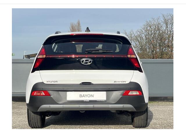 Hyundai Bayon Comfort 1.0 T-GDI 122pk | ¤3.430 KORTING | APPLE CARPLAY / ANDROID AUTO | CAMERA | PARKEERSENSOREN |