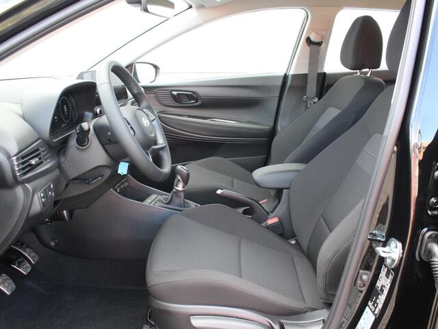 Hyundai Bayon 1.0 T-GDI Comfort / ¤2000,- Voordeel / Uit Voorraad Leverbaar / Cruise control / Airco / Apple & Android Carplay /