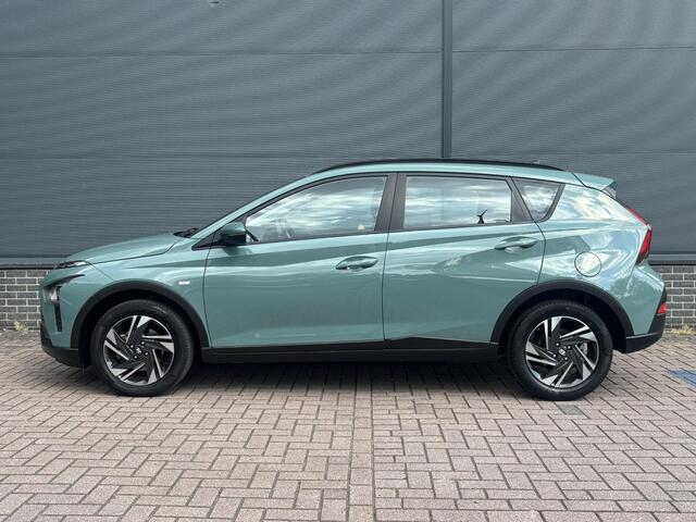 Hyundai Bayon 1.0 T-GDI Comfort Smart / Dealer onderhouden / Navigatie / Apple carplay / Android auto / Achteruitrijcamera / Cruise control / DAB radio / Achteruitrijsensoren /