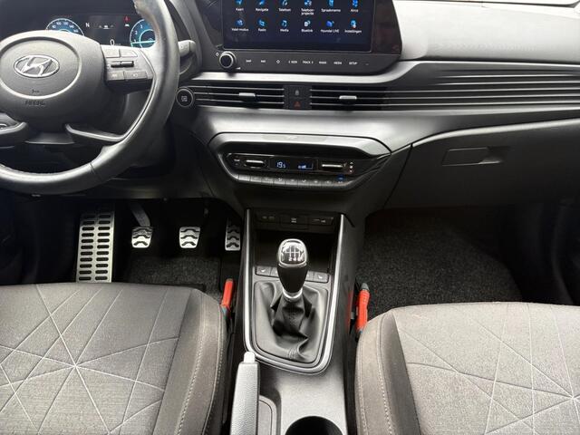 Hyundai Bayon Premium 1.0 T-GDI 100pk | CAMERA | NAVI | APPLE CARPLAY / ANDROID AUTO | STOEL + STUURVERW. |