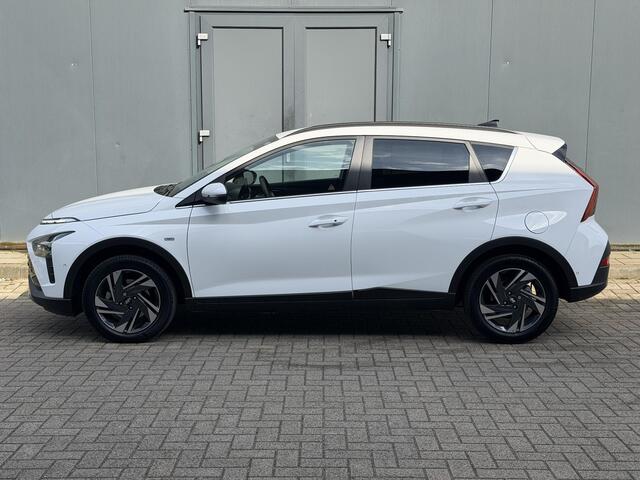 Hyundai Bayon 1.0 T-GDI Premium / Automaat / Stuurverwarming / Stoelverwarming / Navigatie / Dode hoek detectie / Apple Carplay / Android Auto / Adaptieve Cruise Control / Achteruitrijcamera
