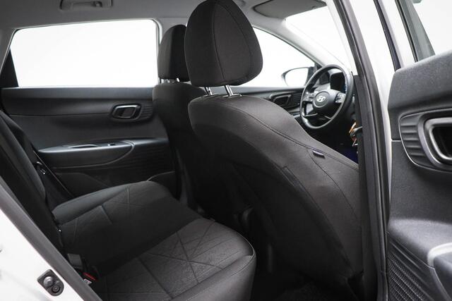Hyundai Bayon 1.0 T-GDI Comfort Smart | DRAADLOZE LADER | DAB | APPLE | CAMERA