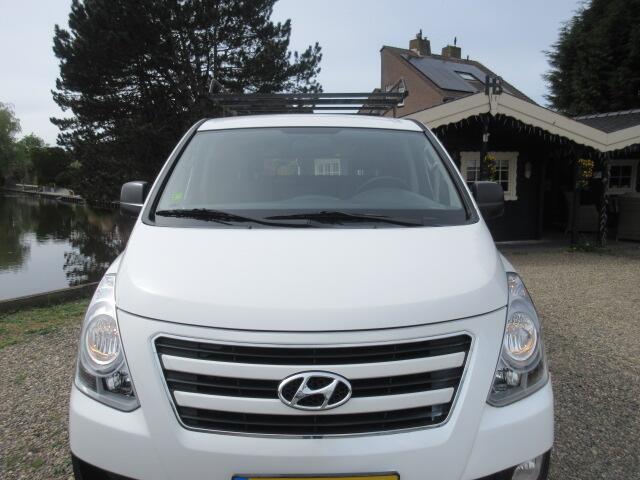 Hyundai H300 2.5 CRDi Dynamic - Airco - 3 Zits - 6 Bak Tweede Paasdag open van 10:00- Tot 16:00 uur