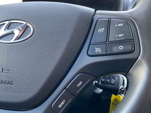 Hyundai I 10 1.0i Comfort 5p. | Cruise Control | Stoelverwarming | Clima | Stuurverwarming | RIJKLAARPRIJS INCL 12 MAANDEN GARANTIE EN BEURT