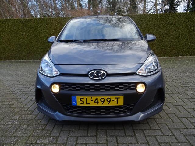 Hyundai I 10 1.0I I-PREMIUM NAVI BLUETOOTH