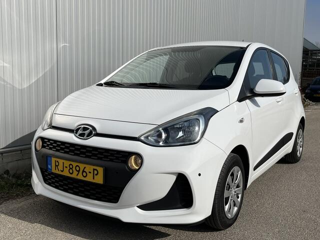 Hyundai I 10 1.0i Comfort, AIRCO, CRUISE, NAP