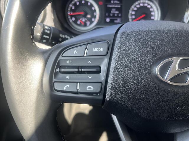 Hyundai I 10 1.0 Comfort Smart / Navigatie / Achteruitrijcamera / Apple Carplay & Android Auto / Cruise Control / Airco /