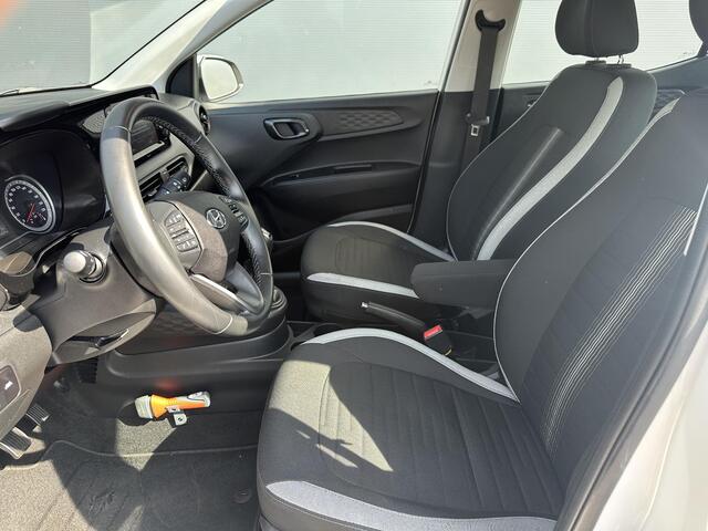 Hyundai I 10 1.0 Comfort Smart / Navigatie / Achteruitrijcamera / Apple Carplay & Android Auto / Cruise Control / Airco /