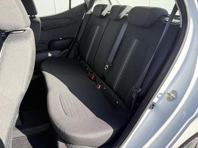 Hyundai I 10 1.0 Comfort 5-zits / Automaat / Navigatie middels Apple Carplay & Android Auto / Airco / Cruise Control / Parkeersensoren Achter /