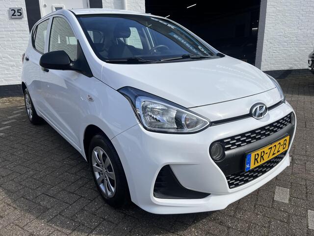 Hyundai I 10 1.0i i-Drive /Nieuwe apk bij aflevering