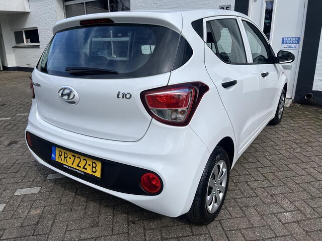 Hyundai I 10 1.0i i-Drive /Nieuwe apk bij aflevering