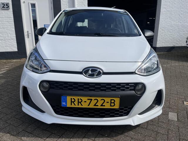 Hyundai I 10 1.0i i-Drive /Nieuwe apk bij aflevering