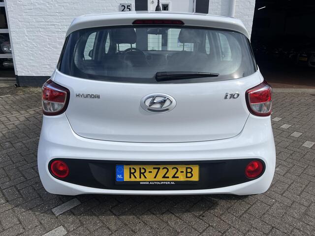 Hyundai I 10 1.0i i-Drive /Nieuwe apk bij aflevering