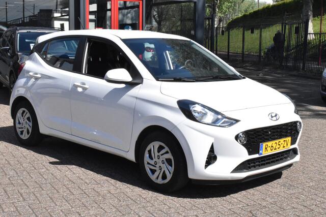 Hyundai I 10 1.0 Comfort 1e Eigenaar | Cruise Control | Airco 12 mnd BOVAG garantie Whatsapp 06-53188999