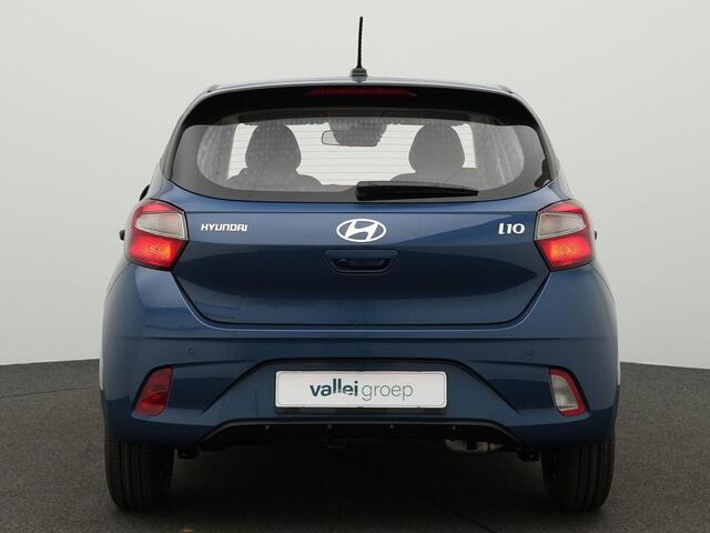 Hyundai I 10 1.0 62 pk Comfort | Achteruitrijcamera | Navigatie | Cruise Control | DAB radio | Airconditioning | Multifunctioneel stuurwiel |