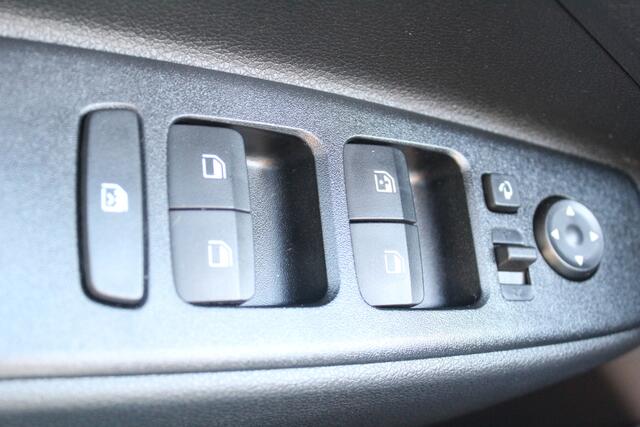 Hyundai I 10 1.0 Comfort 5-zits Airco l Cruise control l Navigatie l AppleCarPlay/AndroidAuto