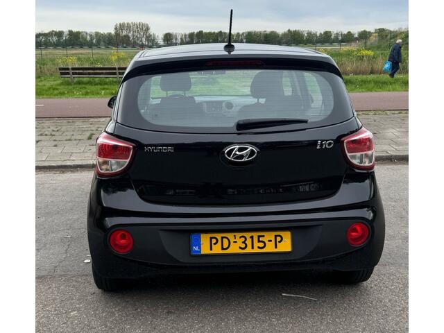 Hyundai I 10 1.0i Go! 2017