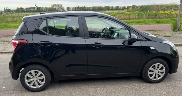 Hyundai I 10 1.0i Go! 2017