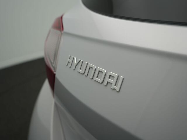 Hyundai I 10 1.0 Comfort - RIJKLAARPRIJS - Apple Carplay / Android Auto - Achteruitrijcamera