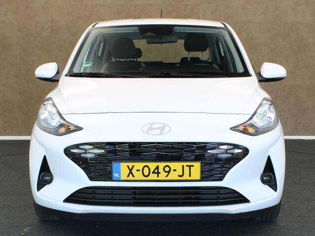 Hyundai I 10 1.0 Comfort - ORIGINEEL NEDERLANDSE AUTO - AIRCO - DAB AUDIO - APPLE CARPLAY-/ ANDROID AUTO - DIGITAAL DASHBOARD - LEDEREN STUUR - ELEKTRISCH INKLAPBARE BUITENSPIEGELS