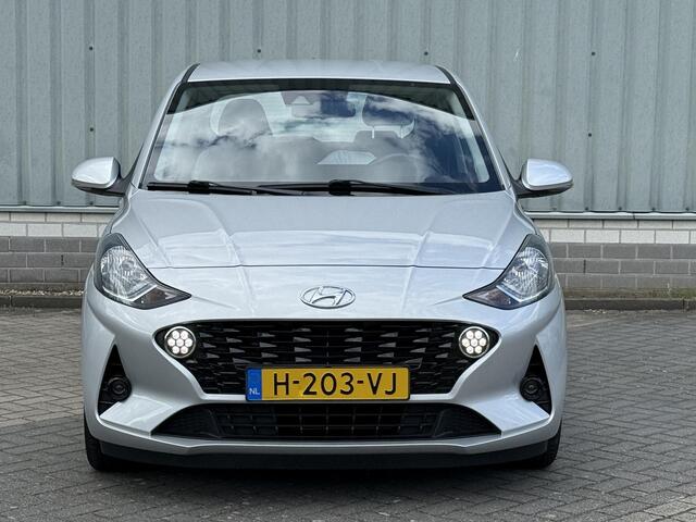 Hyundai I 10 1.0 Comfort / Apple CarPlay/Android Auto / 1e Eigenaar / Dealer onderhouden / Cruise Control / Airco / Bluetooth /
