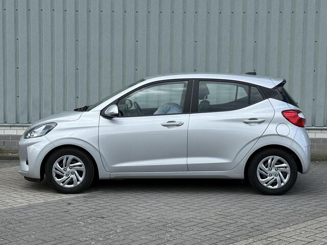 Hyundai I 10 1.0 Comfort / Apple CarPlay/Android Auto / 1e Eigenaar / Dealer onderhouden / Cruise Control / Airco / Bluetooth /