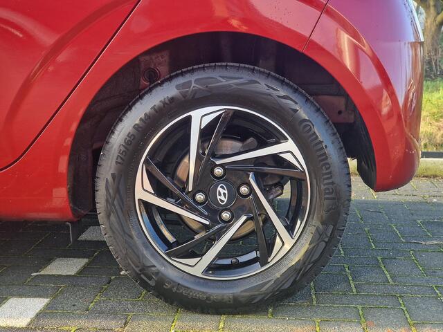 Hyundai I 10 5drs 1.0 67 PK Premium | Climate control | Contrasterende dakkleur | Geïntegreerde navigatiesysteem| Lichtmetalen velgen | Parkeersensoren achter |