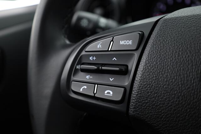 Hyundai I 10 1.0 Comfort 5-zits | CarPlay | All Season | DAB | Airco | 14"
