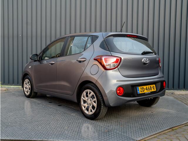 Hyundai I 10 1.0i Comfort | Cruisecontrol | Apple Carplay / Android Auto | Parkeersensoren | Prijs Rijklaar!!