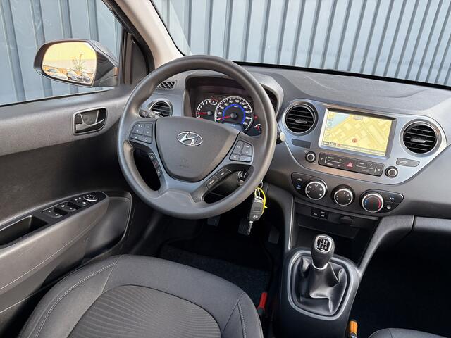 Hyundai I 10 1.0i Comfort | Cruisecontrol | Apple Carplay / Android Auto | Parkeersensoren | Prijs Rijklaar!!