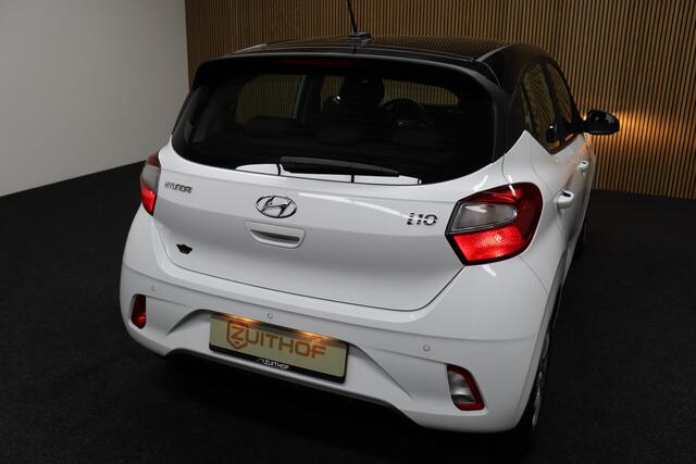 Hyundai I 10 1.0 Comfort 5-zits | Cruise-control | Apple Carplay & Android Auto | Parkeerhulp | All-season Banden | Stoelverwarming
