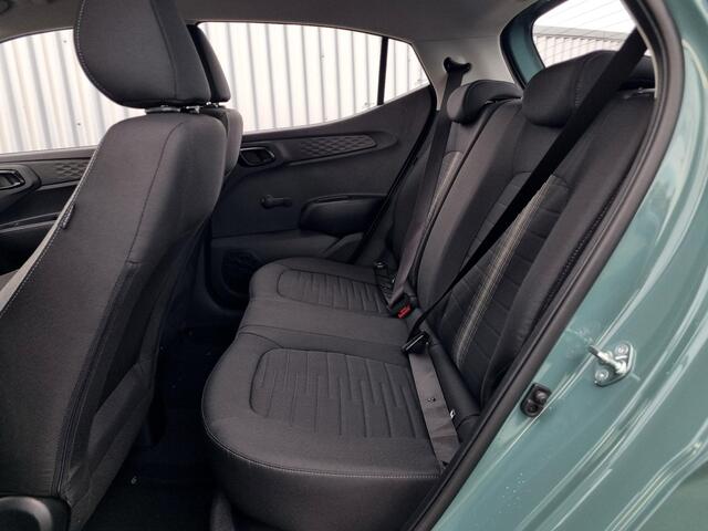 Hyundai I 10 1.0 Black Line Smart / ¤1250,- Voordeel / Direct Leverbaar / Rijklaarprijs