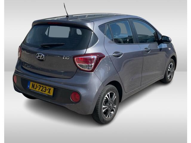 Hyundai I 10 1.0i Go! 2017 / Navigatie / Apple CarPlay / Bluetooth / Lichtmetalen Velgen / Cruise control / Climate Control