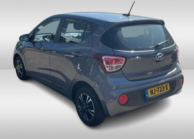 Hyundai I 10 1.0i Go! 2017 / Navigatie / Apple CarPlay / Bluetooth / Lichtmetalen Velgen / Cruise control / Climate Control