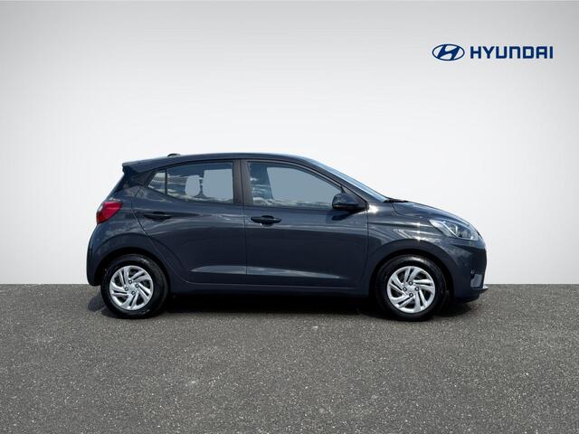 Hyundai I 10 1.0 Premium | Navigatie | Camera | Cruise & Climate Control | Apple Carplay/Android Auto | DAB | Rijklaarprijs!