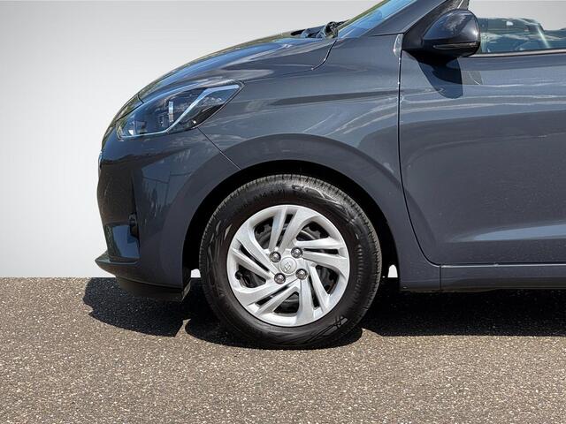 Hyundai I 10 1.0 Premium | Navigatie | Camera | Cruise & Climate Control | Apple Carplay/Android Auto | DAB | Rijklaarprijs!