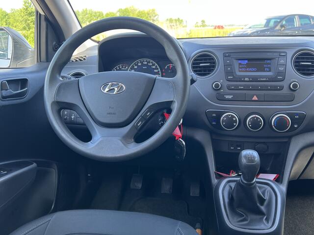 Hyundai I 10 1.0i i-Motion / Elek. Ramen V / Airco / Radio