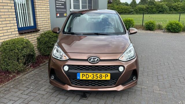 Hyundai I 10 1.0i Comfort NAVI-CRUISE-26000KM-AIRCO