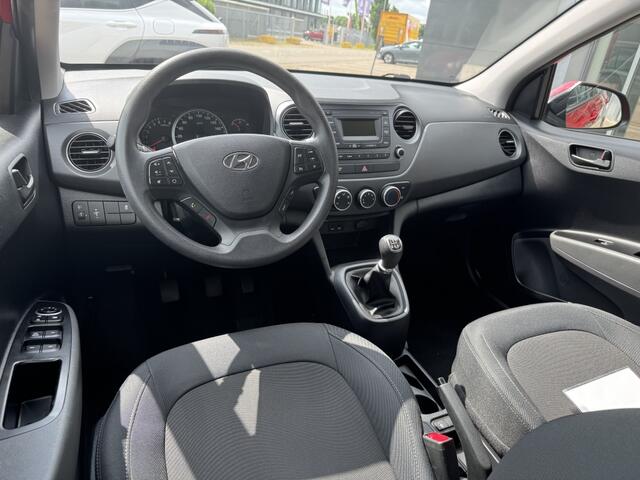 Hyundai I 10 1.0i Comfort | Trekhaak 13p. | Cruise control | Airco | Bluetoot