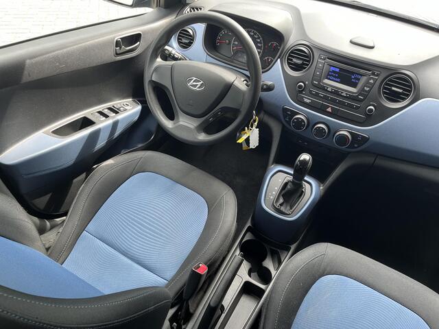 Hyundai I 10 5drs 1.0i Automaat i-Motion Comfort | Lage kmstand | LED dagrijverlichting | Bumpers in kleur | Usb aansluiting |